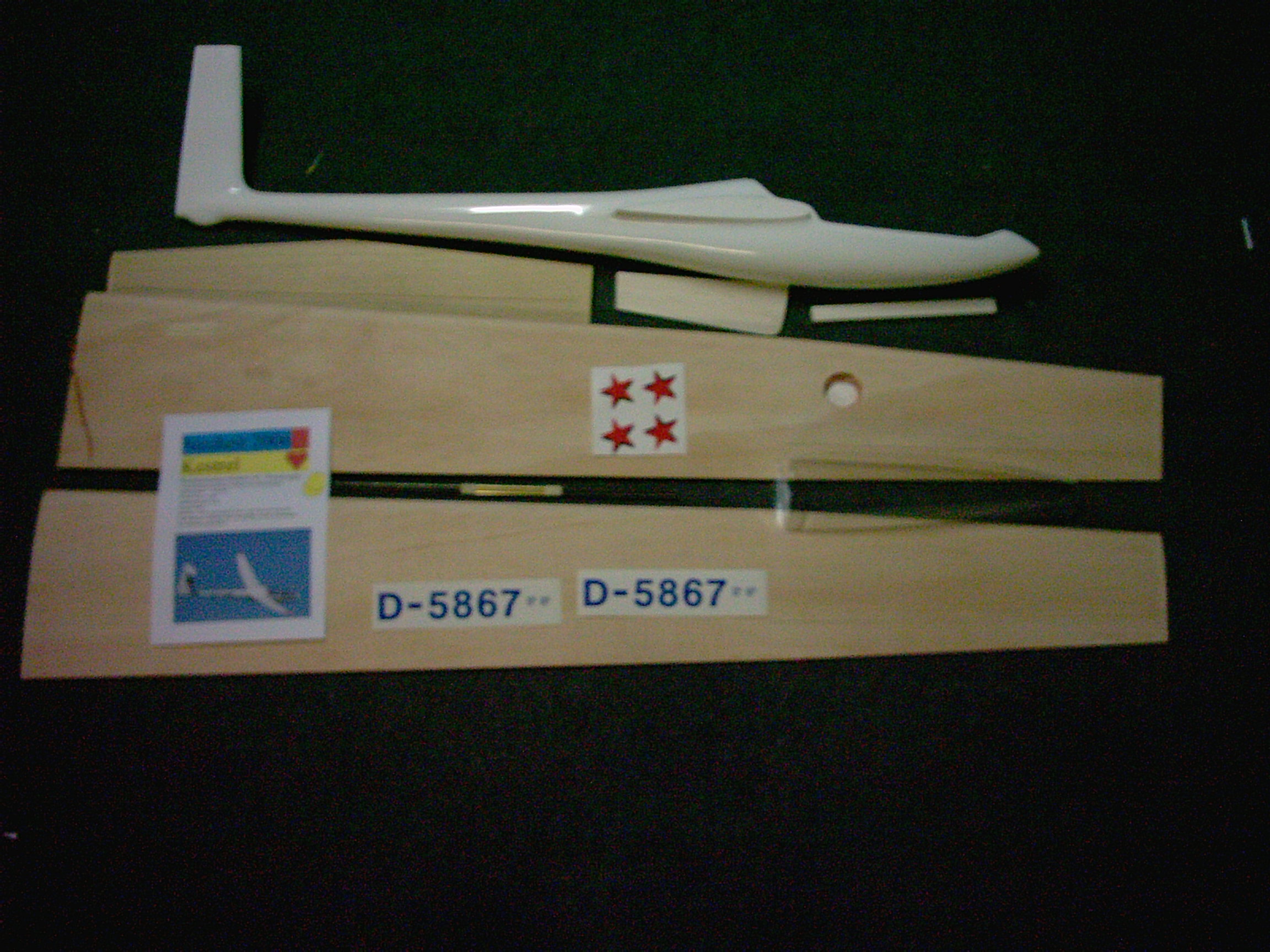 Kestrel 292 cm